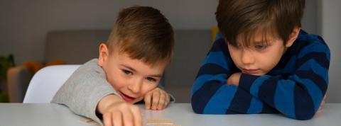EDUMED_latéralité_enfant